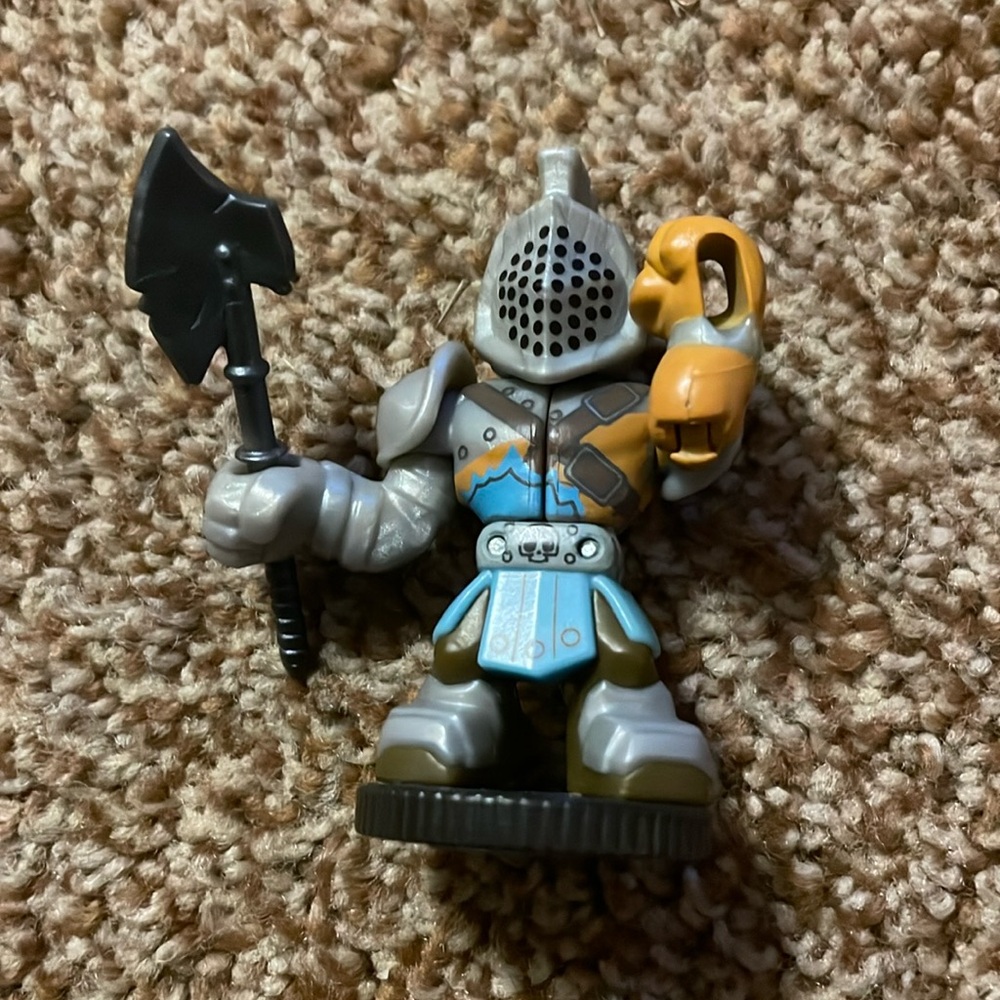 Aledo Ultimate Arcade Warriors Figurine